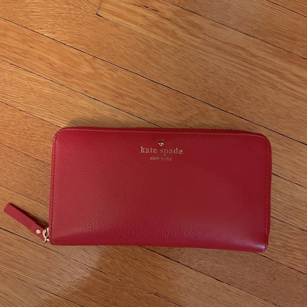 RED KATE SPADE FULL SIZE WALLET